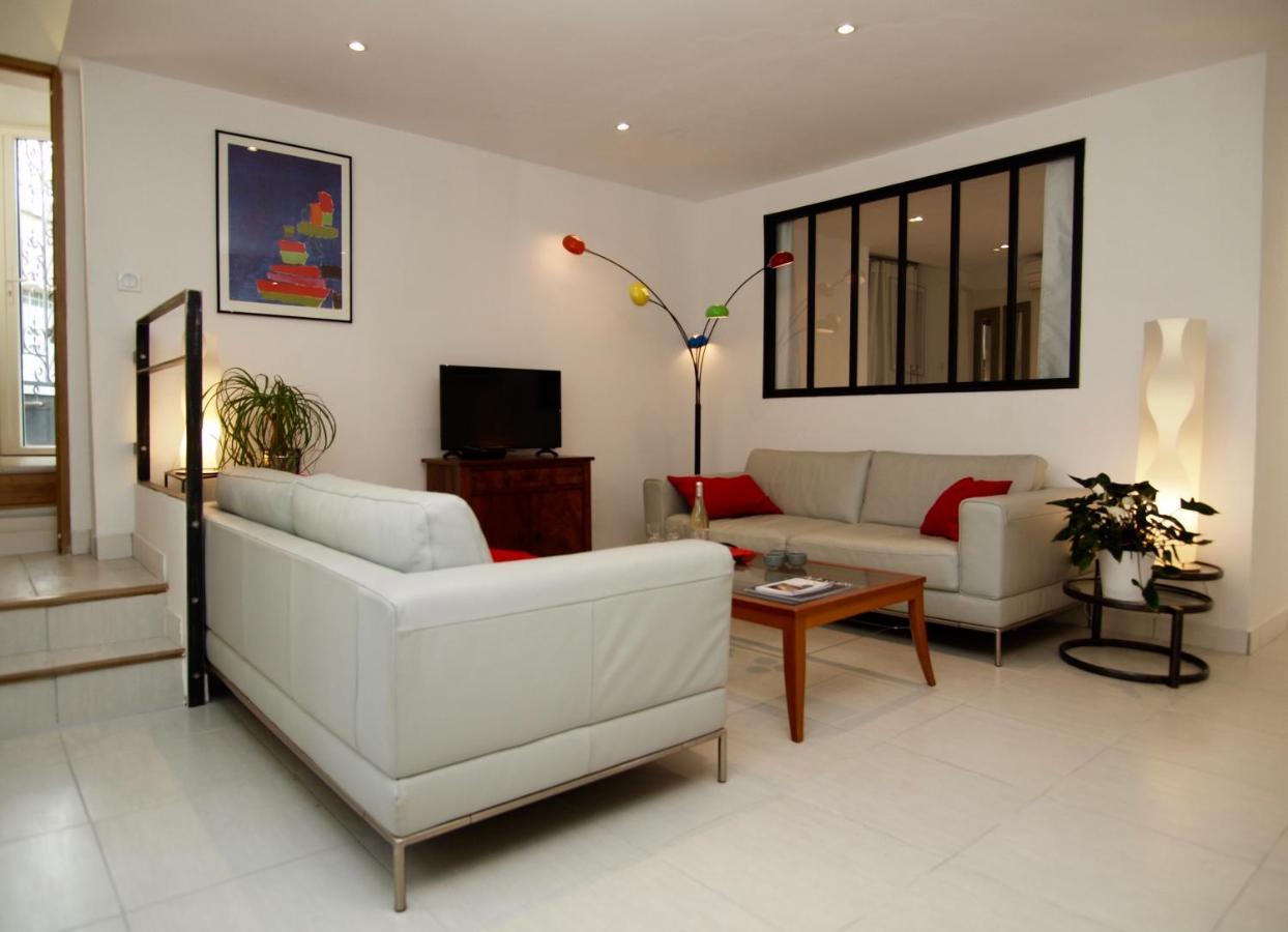 Appartement Le 26 à Nîmes Extérieur photo