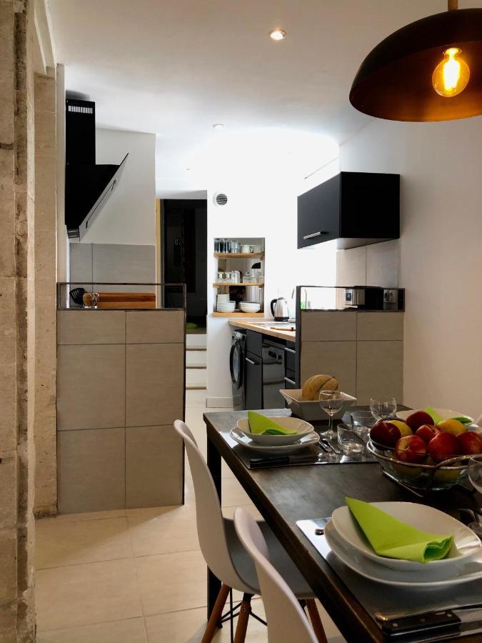 Appartement Le 26 à Nîmes Extérieur photo