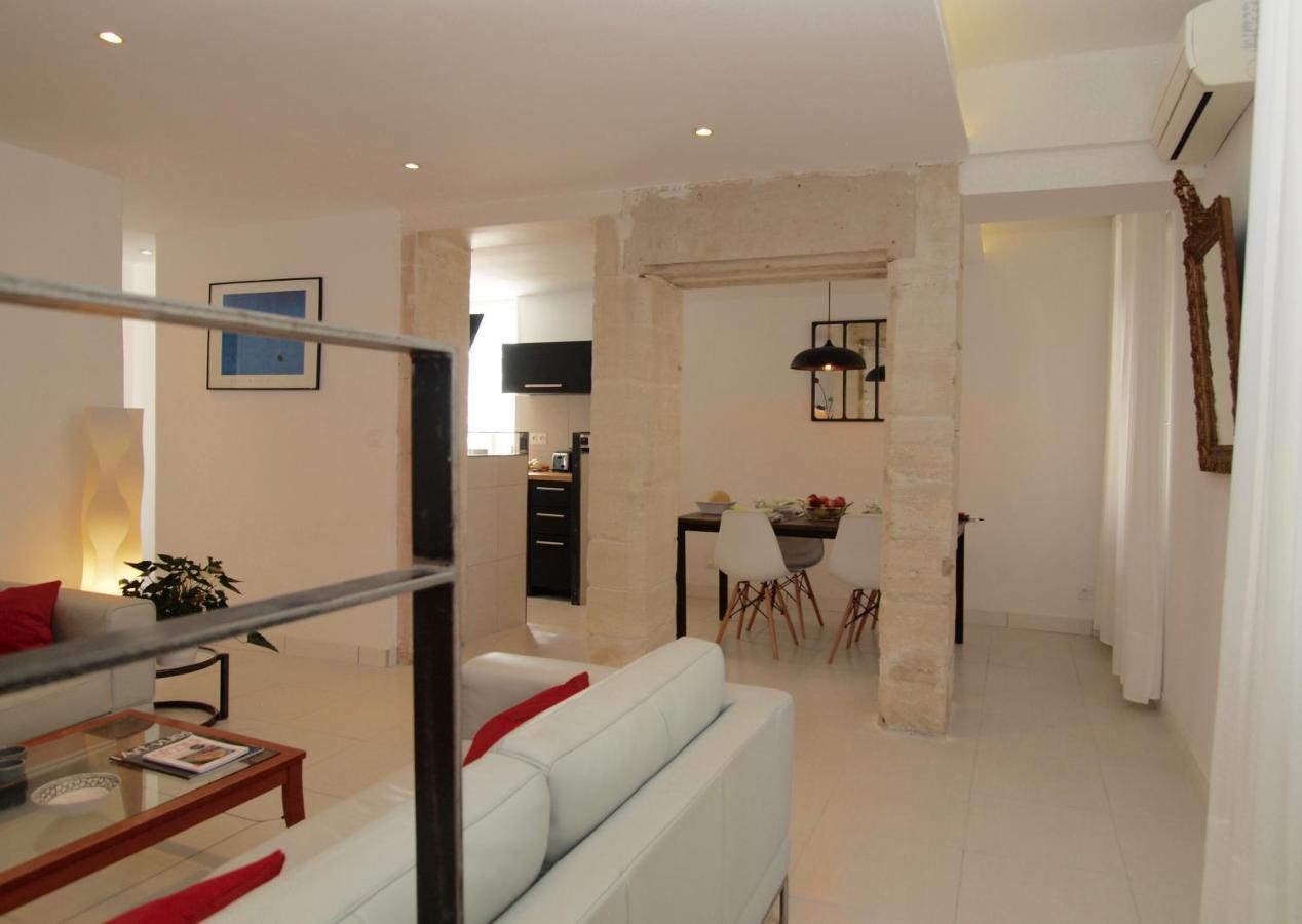 Appartement Le 26 à Nîmes Extérieur photo